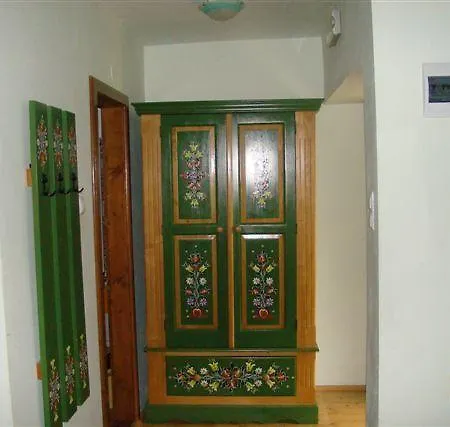 Casa de hóspedes La Bradul Inalt 3*